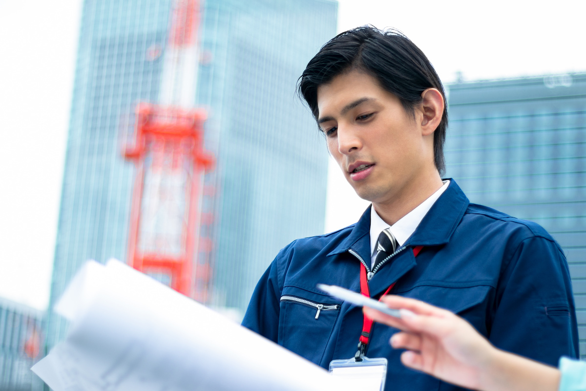 建設現場の責任者